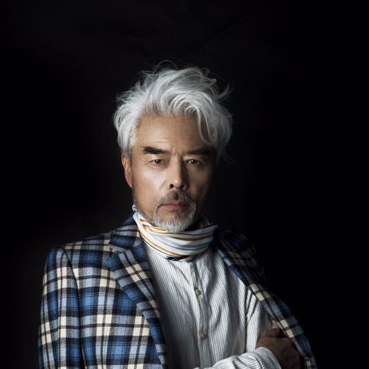 现在开始作秀时间——