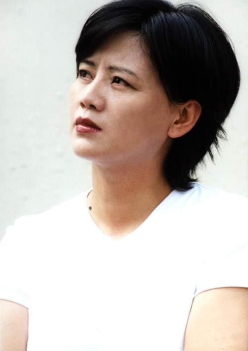 驾驭风男孩王八妹