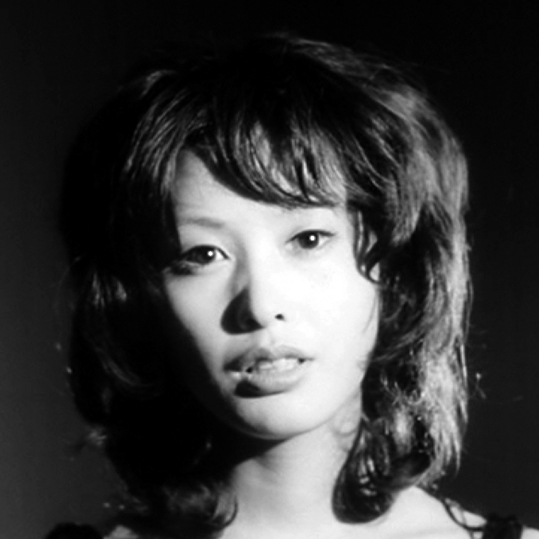 爱上女主播莉花