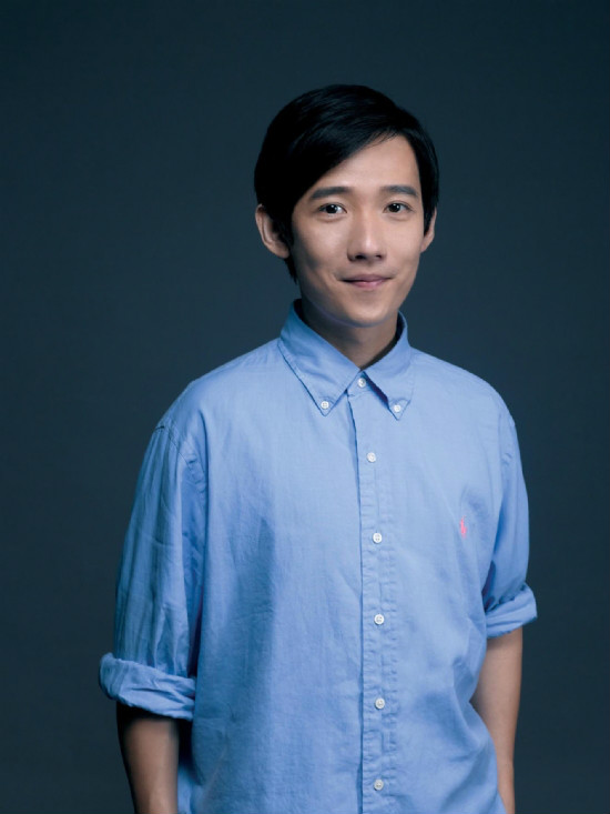 墓中无人辉仔