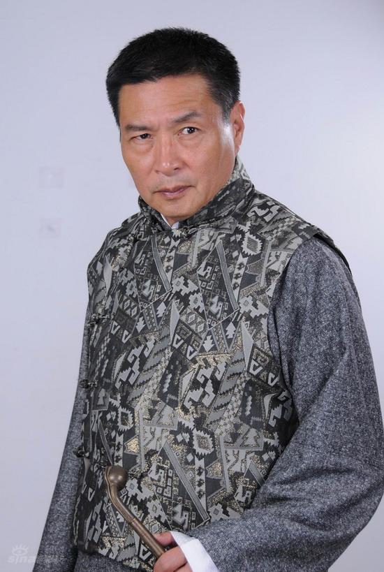 水恋费冰