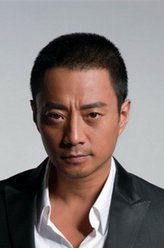 沙海怪兽龙建国